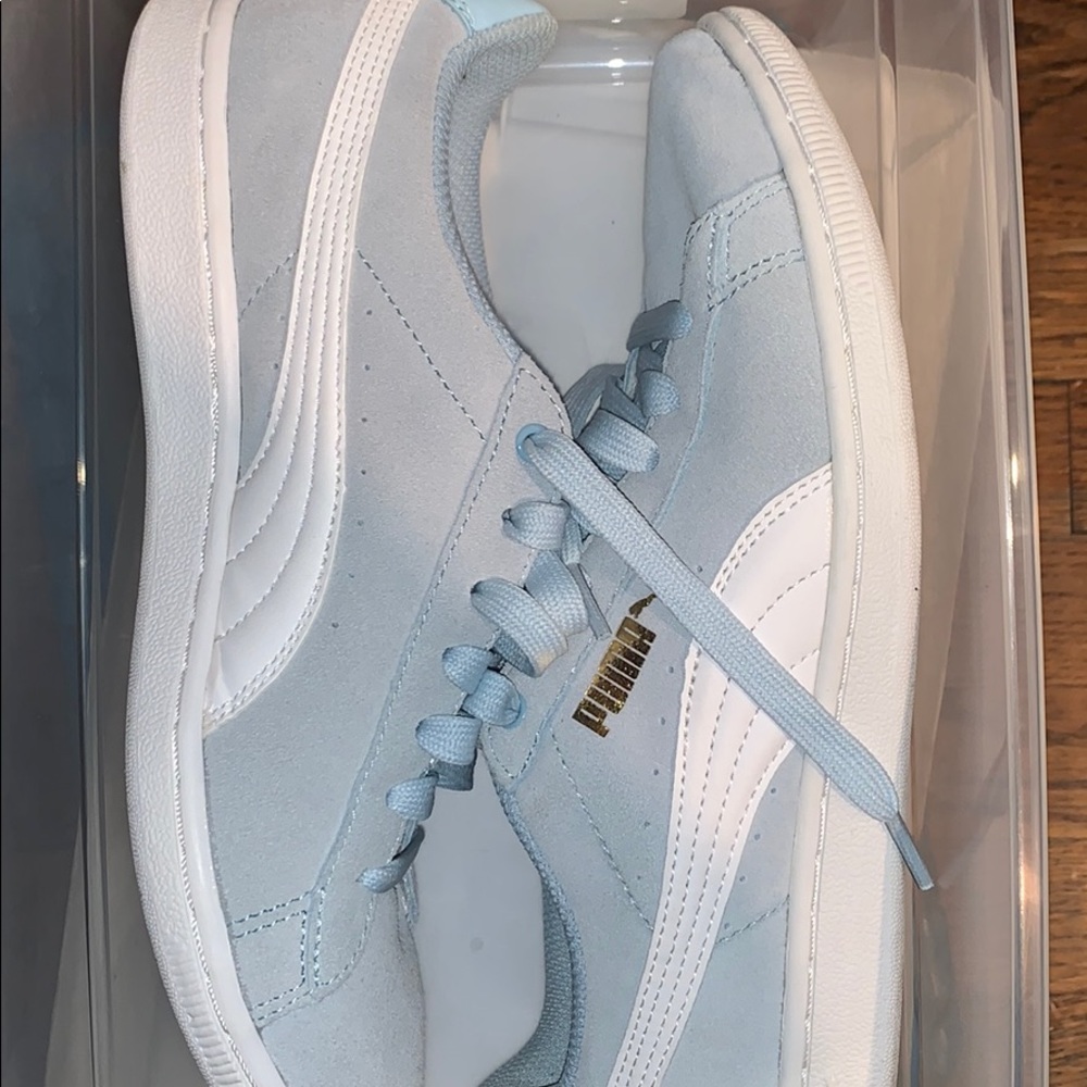 Puma sneakers